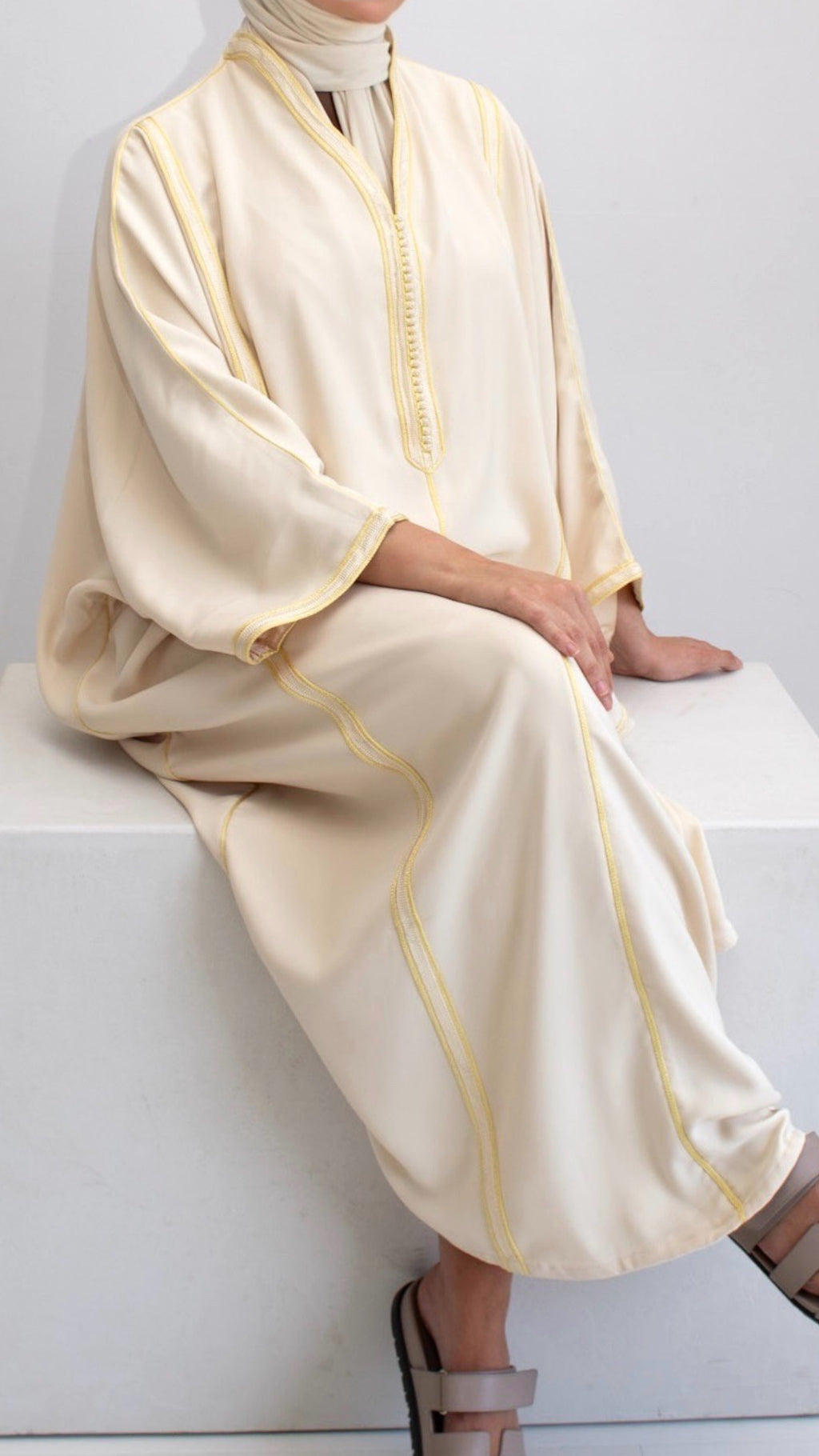 Aura Kandoura - Rays of Sunlight